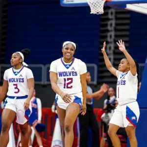 UWG WOLVES WOMEN’S BASKETBALL DEFEATS QUEENS NC